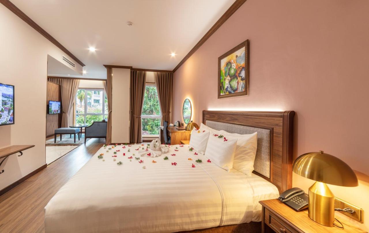 Marigold Hotel Dalat Exterior foto